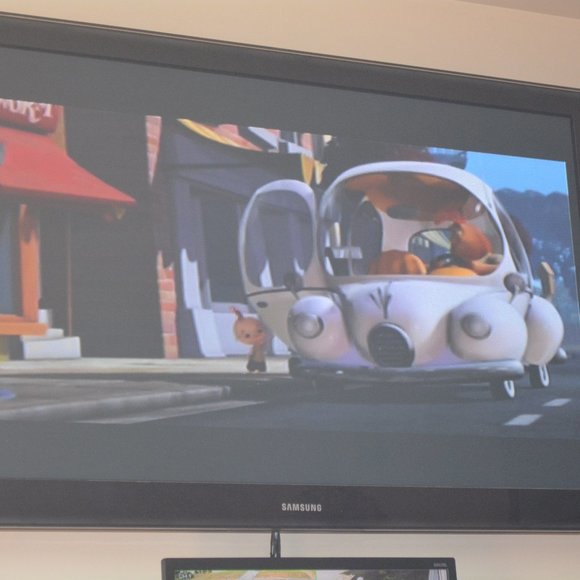 Disney's Chicken Little PlayStation 2 PS2 Video Game DISC ONLY Tested Works - Picture 3 of 4